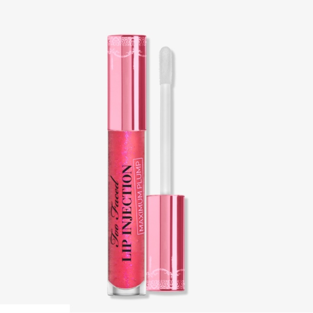 Too Faced lip injection maximum plump